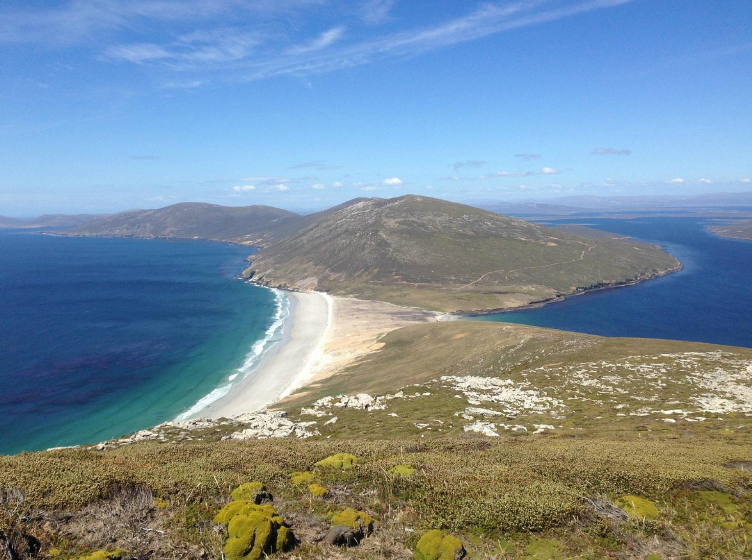 Saunders Island, United Kingdom